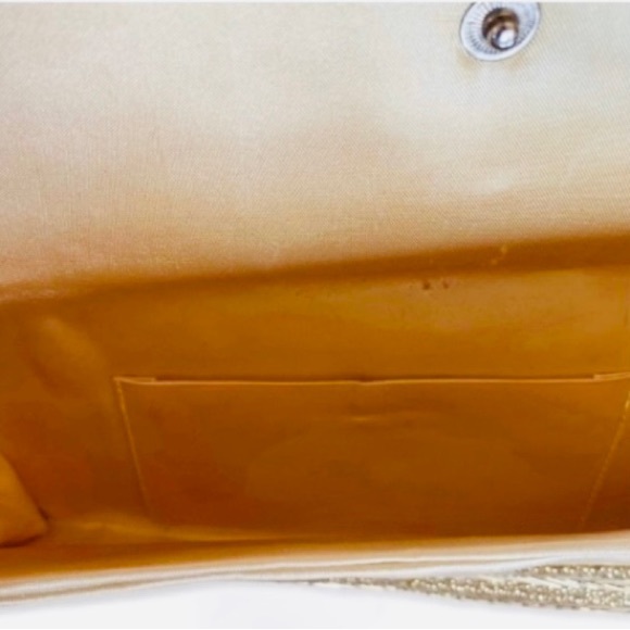 Vintage Gold Beaded 1940’s Clutch Bag - Picture 4 of 4